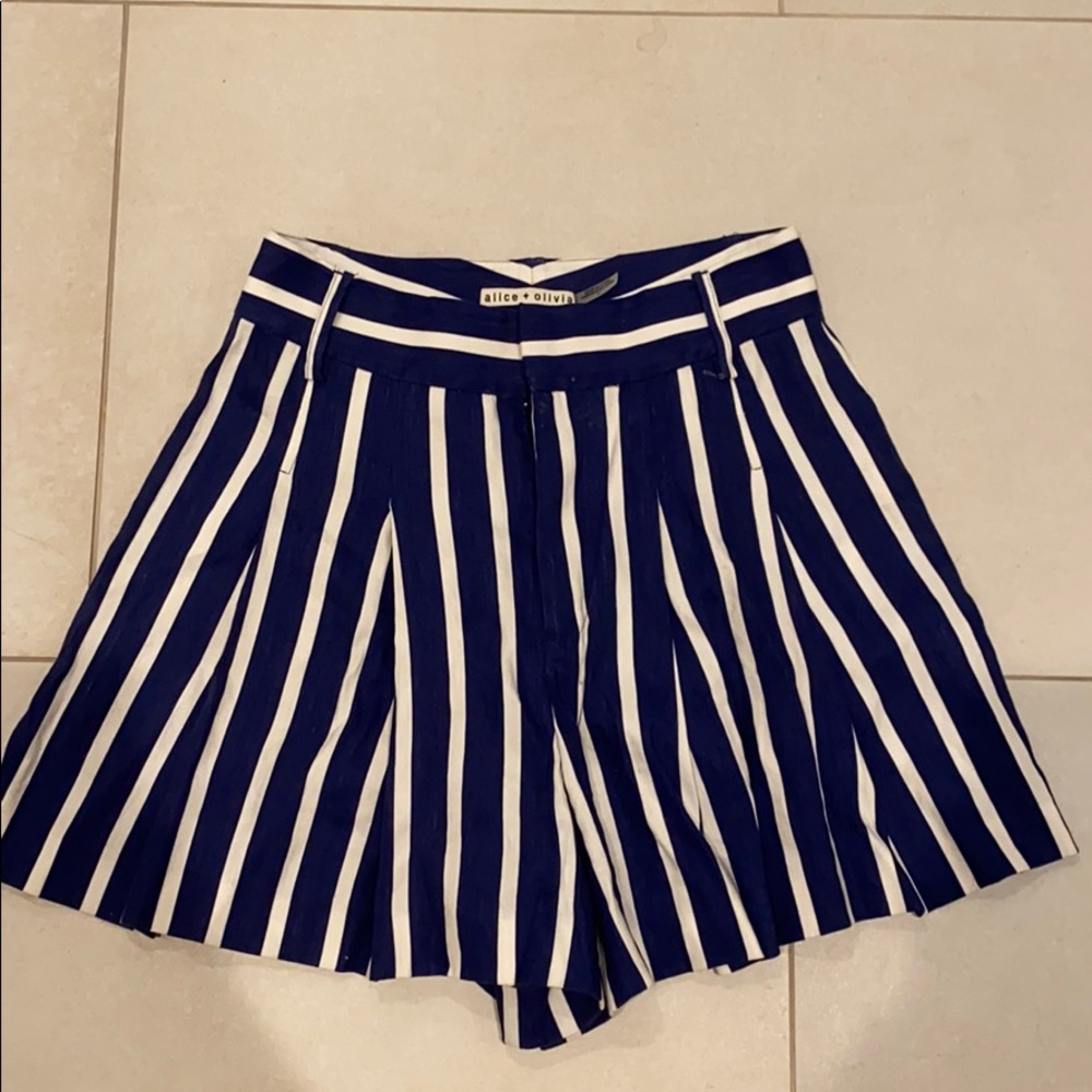 Alice and Olivia shorts